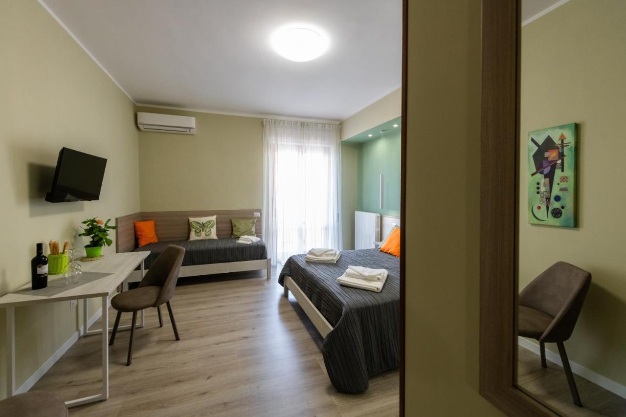 Bacco E Barocco Bed & Breakfast เลชเช ภายนอก รูปภาพ